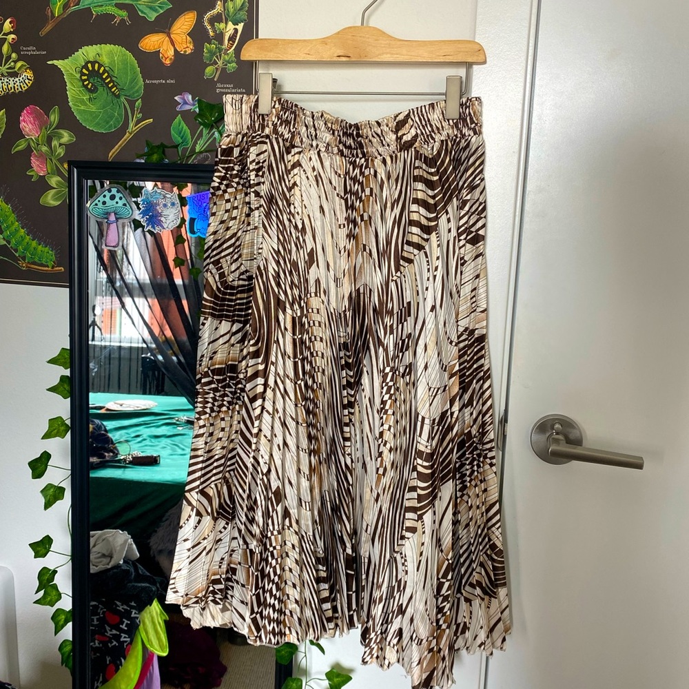 Brown and White Abstract Silky Full Length Skirt